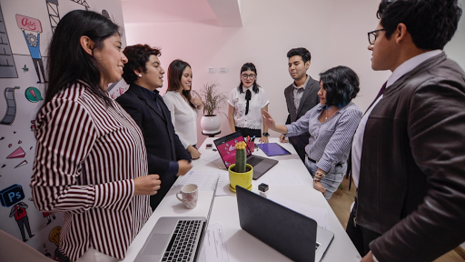 GRUPO GUION - Agencia 360º | Marketing Digital, SEO, Diseño Gráfico, Editorial y Web