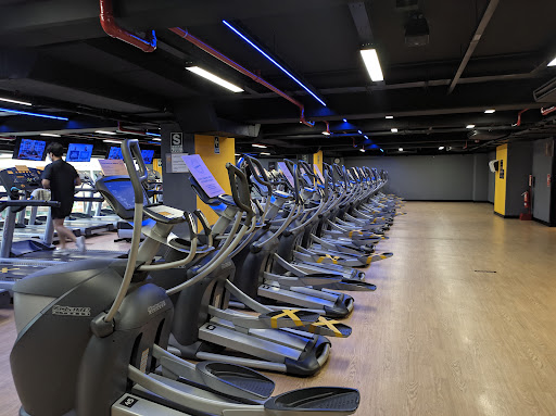 Gimnasio Smart Fit - Benavides